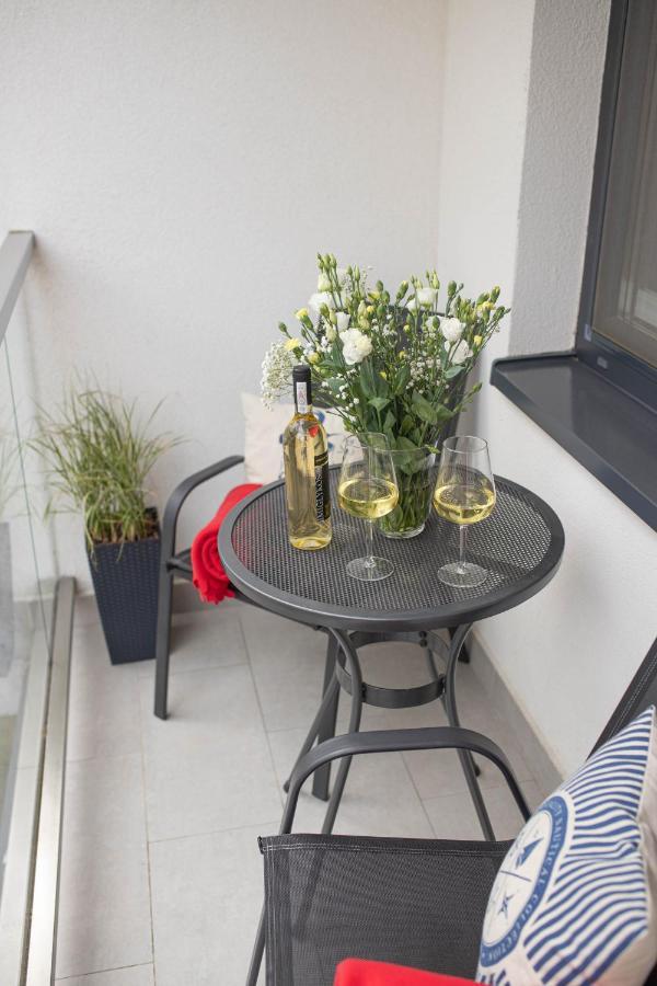 Apartamenty Na Wydmie - Dwie Sosny Ustronie Morskie Exterior foto